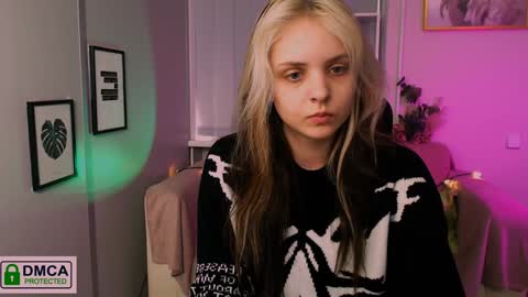 Snapshot of anna_sunshines chatting on December 26, 10:37 am Anna pvt is open online show from December 26, 10:37 am