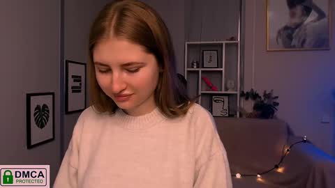 Snapshot of anna_sunshines chatting on January 2, 10:16 am Anna pvt is open online show from January 2, 10:16 am