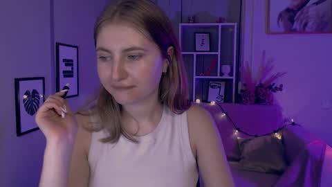 Snapshot of anna_sunshines chatting on January 10, 8:26 pm Anna pvt is open online show from January 10, 8:26 pm