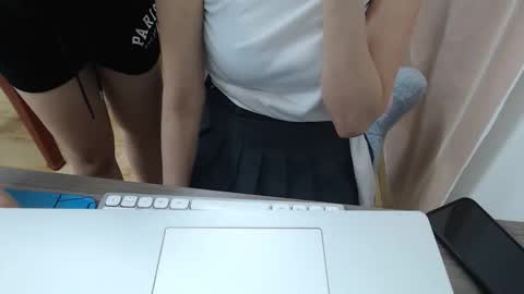 anna_xyz online show from November 30, 10:30 am