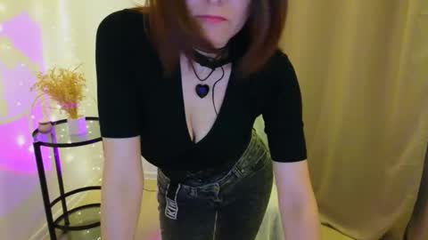 Snapshot of annaabels chatting on September 30, 7:24 am annaabels online show from September 30, 7:24 am