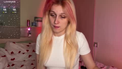 Annabel online show from September 24, 9:12 am