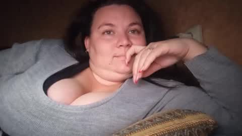 annabelhampton online show from December 4, 11:13 pm