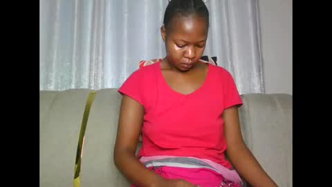 Snapshot of annabelle_doll8 chatting on September 10, 9:20 am Bell online show from September 10, 9:20 am