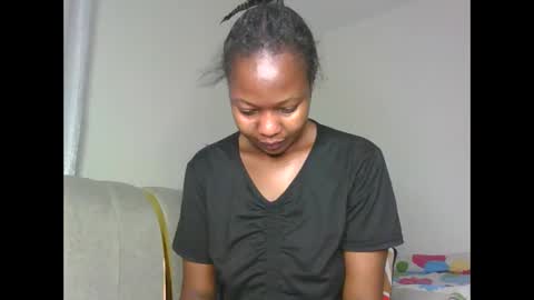 Snapshot of annabelle_doll8 chatting on September 16, 10:38 am Bell online show from September 16, 10:38 am