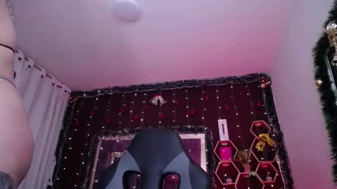 Anna online show from December 19, 2:07 am