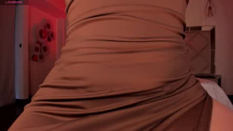 Anna Brooks  online show from November 30, 10:47 pm