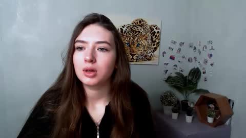 Snapshot of annadax chatting on February 19, 8:21 am Anna online show from February 19, 8:21 am