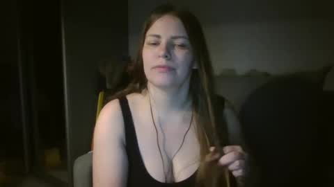 Snapshot of annadiamond1 chatting on February 18, 8:36 pm annadiamond1 online show from February 18, 8:36 pm