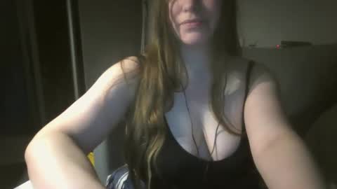 Snapshot of annadiamond1 chatting on March 7, 10:21 pm annadiamond1 online show from March 7, 10:21 pm