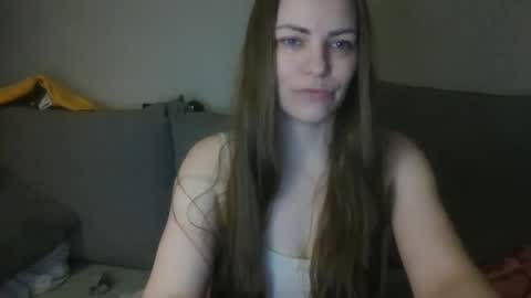 annadiamond1 online show from March 2, 12:45 pm