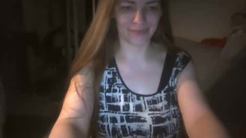annadiamond1 online show from April 18, 9:59 pm