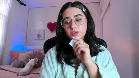 Snapshot of annadu011 chatting on January 13, 5:02 pm Annadu011 online show from January 13, 5:02 pm