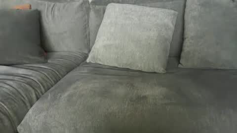 Snapshot of annaholly88 chatting on May 1, 11:15 am annaholly88 online show from May 1, 11:15 am