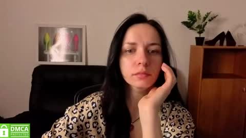 Anna online show from April 10, 5:45 am