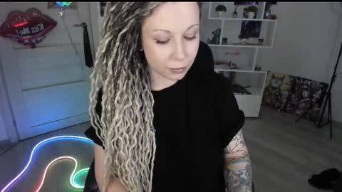 Anna online show from March 27, 6:29 pm