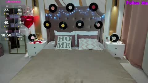 Anna online show from February 24, 6:49 am