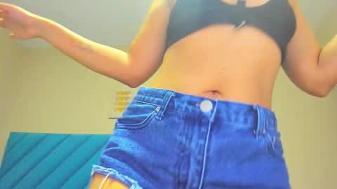 Anna online show from March 4, 5:35 am