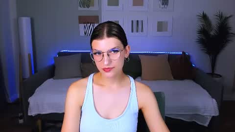 Im Anna online show from June 15, 4:25 am