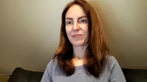 Anna online show from April 8, 7:36 pm