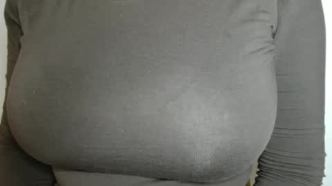 Bella online show from March 24, 4:12 pm