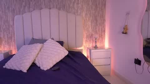 Snapshot of anne_babb_ chatting on April 23, 7:27 pm Anne babb online show from April 23, 7:27 pm