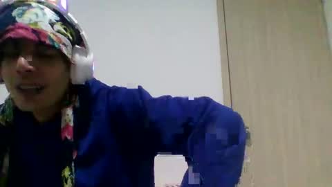 Anne online show from January 16, 4:27 am