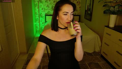 Snapshot of anne_karma chatting on May 30, 9:12 pm anne_karma online show from May 30, 9:12 pm