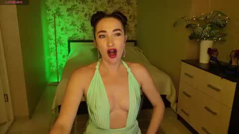 Snapshot of anne_karma chatting on June 26, 10:47 pm anne_karma online show from June 26, 10:47 pm
