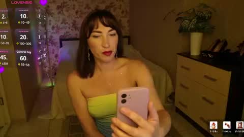 Snapshot of anne_karma chatting on July 18, 8:45 pm anne_karma online show from July 18, 8:45 pm
