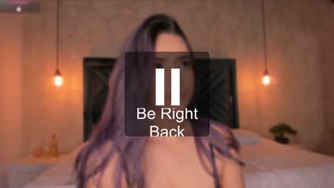 Snapshot of anne_mallow chatting on January 22, 6:52 am Ann online show from January 22, 6:52 am