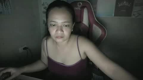 Snapshot of annecutie34 chatting on January 17, 1:05 pm annecutie34 online show from January 17, 1:05 pm