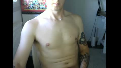 Snapshot of annecylake chatting on July 5, 12:12 pm annecylake online show from July 5, 12:12 pm