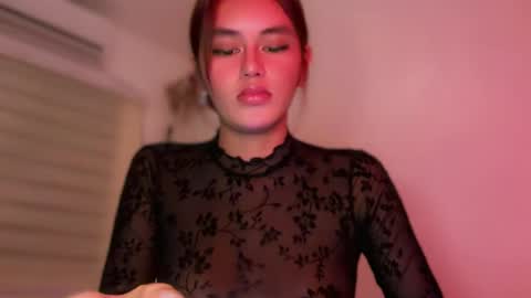 Kim online show from April 7, 7:58 pm