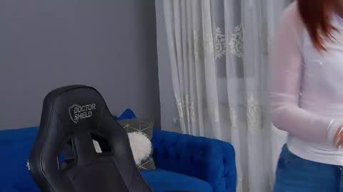 Anne online show from October 28, 3:21 am