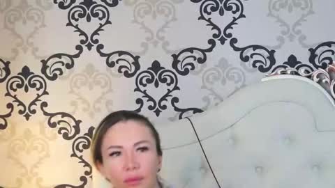 Snapshot of annekay chatting on April 25, 9:01 am annekay online show from April 25, 9:01 am