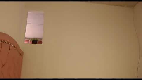 annelis_om online show from March 5, 4:36 pm