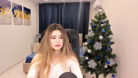 Snapshot of annetli chatting on December 30, 3:36 am annetli online show from December 30, 3:36 am