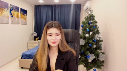 Snapshot of annetli chatting on December 31, 6:37 am annetli online show from December 31, 6:37 am