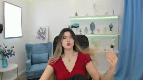 Snapshot of annetli chatting on October 11, 3:39 am annetli online show from October 11, 3:39 am