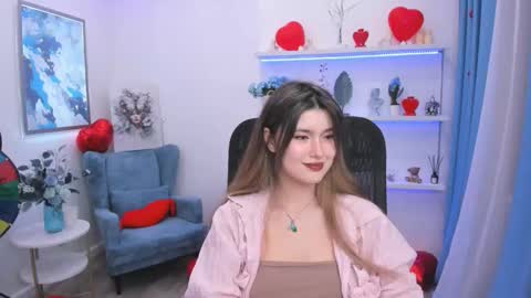 annetli online show from February 10, 7:18 pm