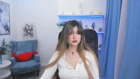 annetli online show from April 11, 3:33 am