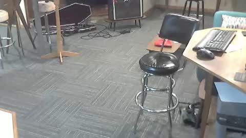 Annette online show from April 17, 5:38 pm