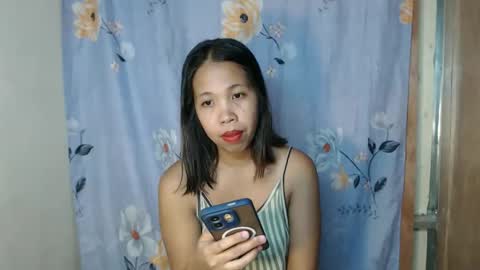 Snapshot of anney_slut chatting on December 14, 2:50 am anney online show from December 14, 2:50 am