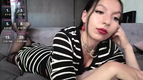 Anni online show from March 25, 8:15 pm