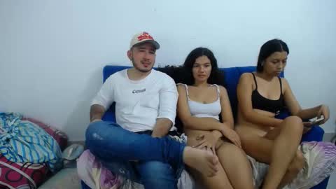 anni_horny69 online show from May 8, 10:42 am