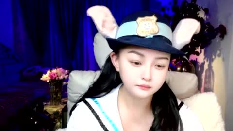 Snapshot of annibb chatting on June 23, 2:15 pm Anni online show from June 23, 2:15 pm