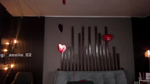 Snapshot of annie_barozzi chatting on February 15, 2:11 pm annie_barozzi online show from February 15, 2:11 pm