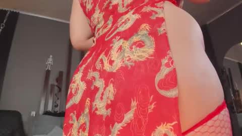 Snapshot of annie_barozzi chatting on October 30, 4:19 pm annie_barozzi online show from October 30, 4:19 pm