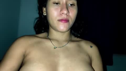 Snapshot of annie_darling_ chatting on May 9, 4:50 am A N G E L online show from May 9, 4:50 am